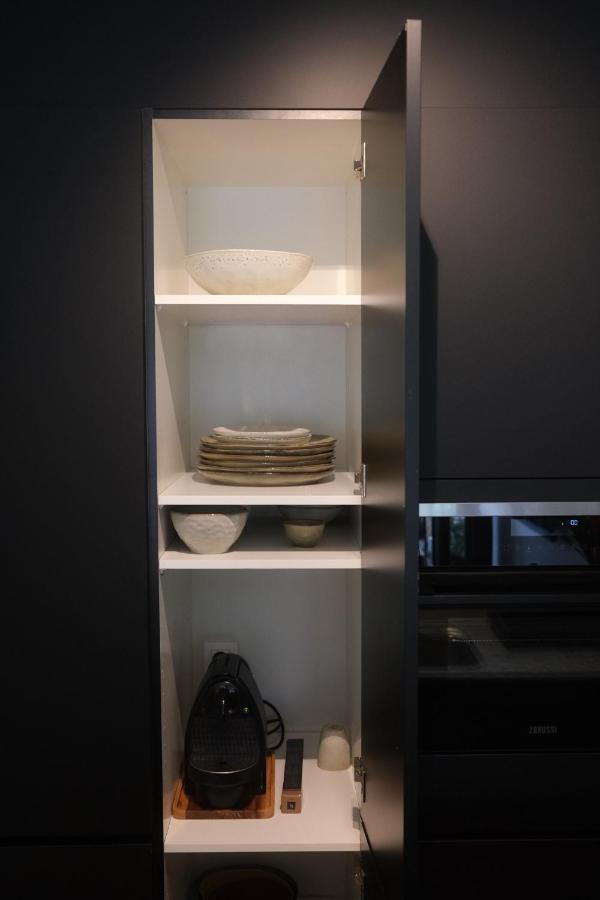רטרנכמנט La Cigogne Boutique Suites מראה חיצוני תמונה